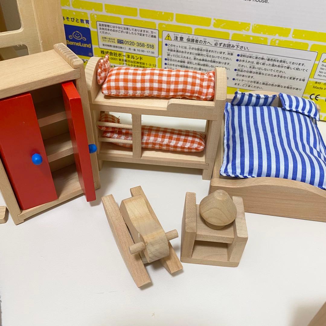 ほぼ未使用　ボーネルンド マイドールハウスセット 木製　箱・人形・家具付き