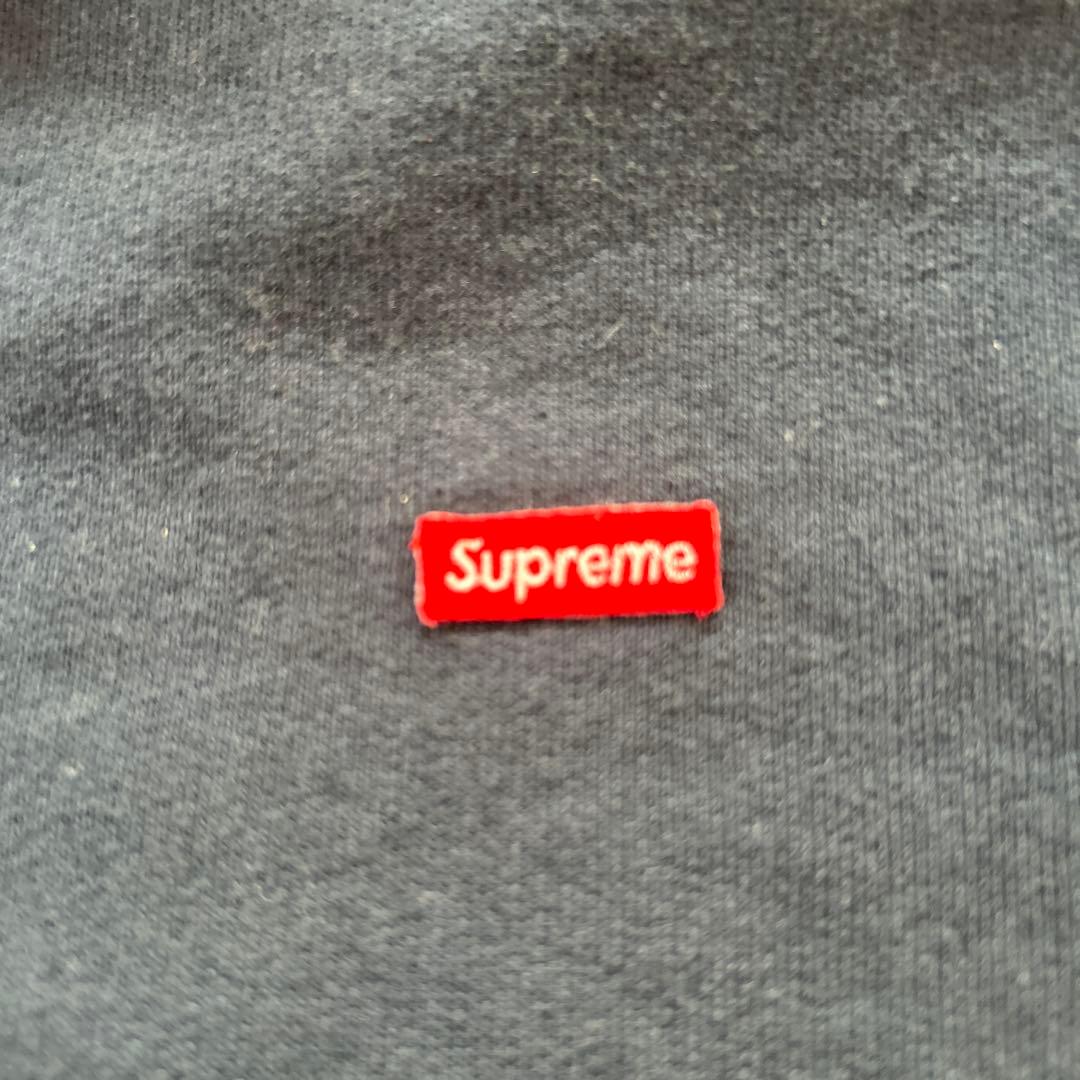 htriksi 　supreme スモールボックスロゴ　ZIPパーカー