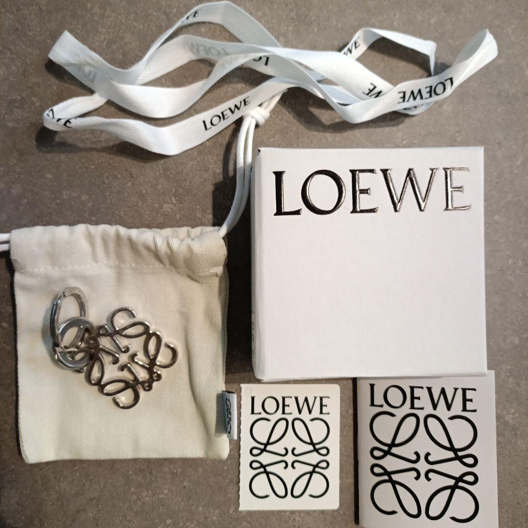 ロエベ LOEWE ロゴ アナグラム　チャーム