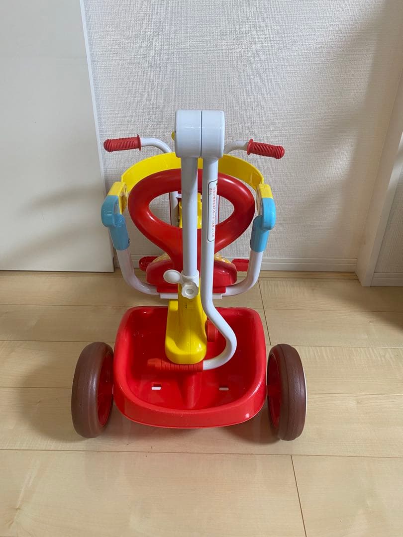 【美品】★それいけ！アンパンマンオールインワンUPII折りたたみ三輪車