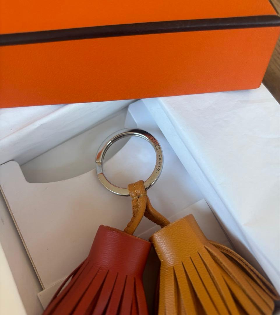 HERMES エルメス　カルメン　ウノドス　キーチャーム