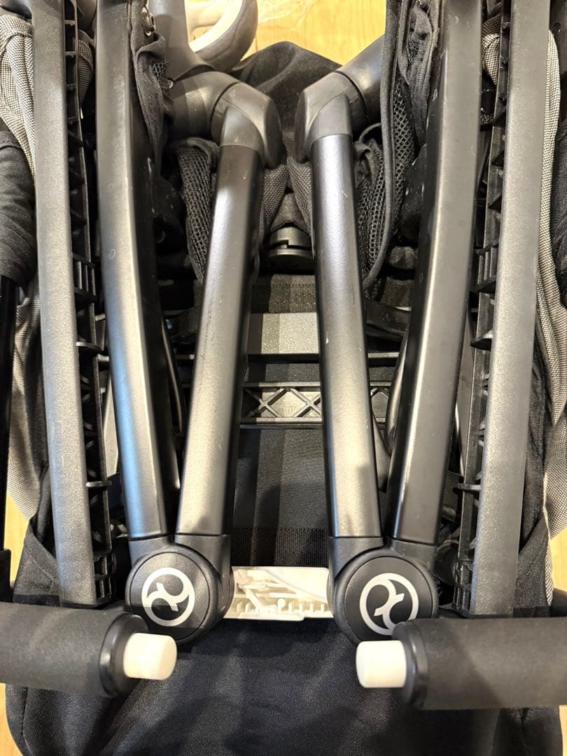 cybex LIBELLE サイベックス　リベル　ソーホーグレー