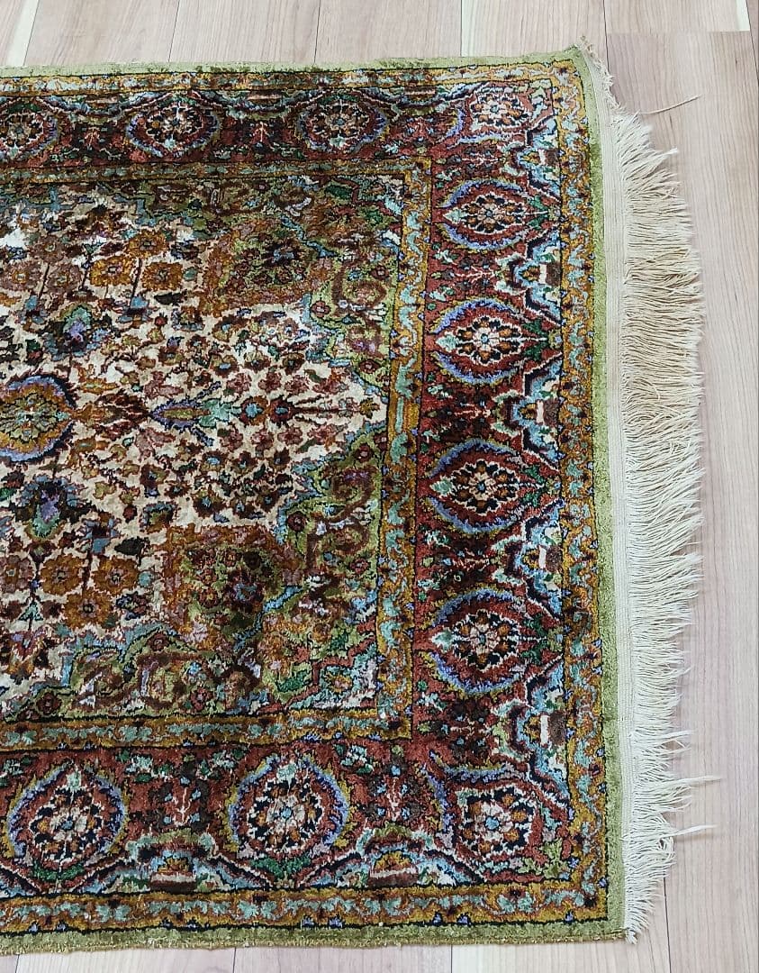 Y3244 インド絨毯 シルク 手織り 156×90㎝ マット