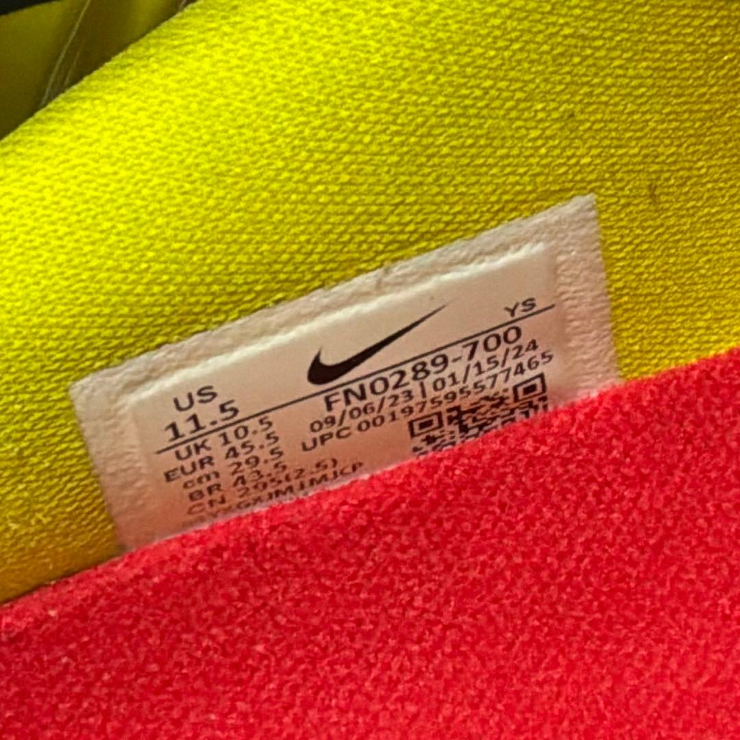 supreme Nike clogposite Yellow Blue ＋靴下