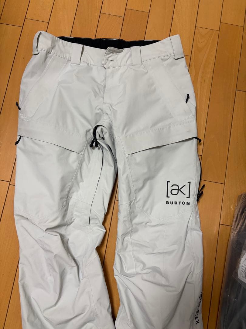 Burton AK Swash（スウォッシュ）　Mサイズ