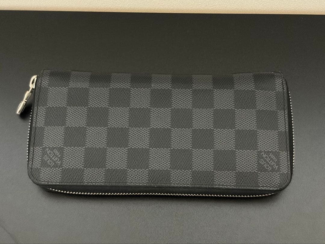 Louis Vuitton ダミエ・グラフィット 長財布