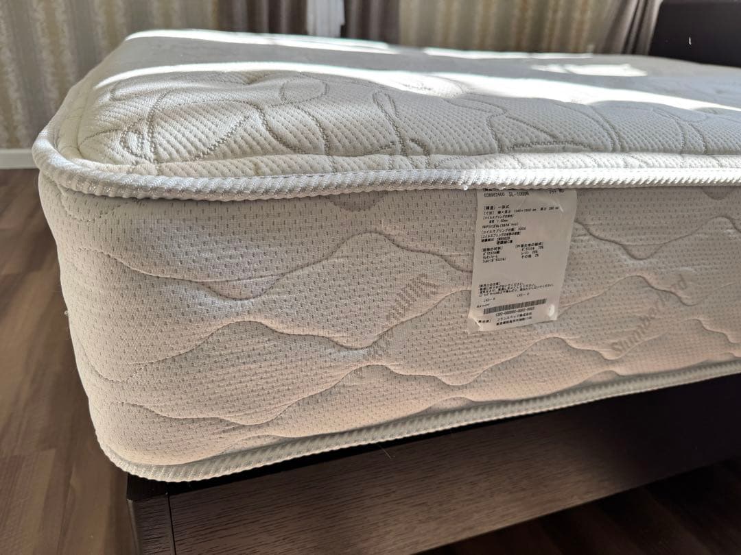 France Bed ベッドフレーム マットレス クイーンサイズ ロータイプ