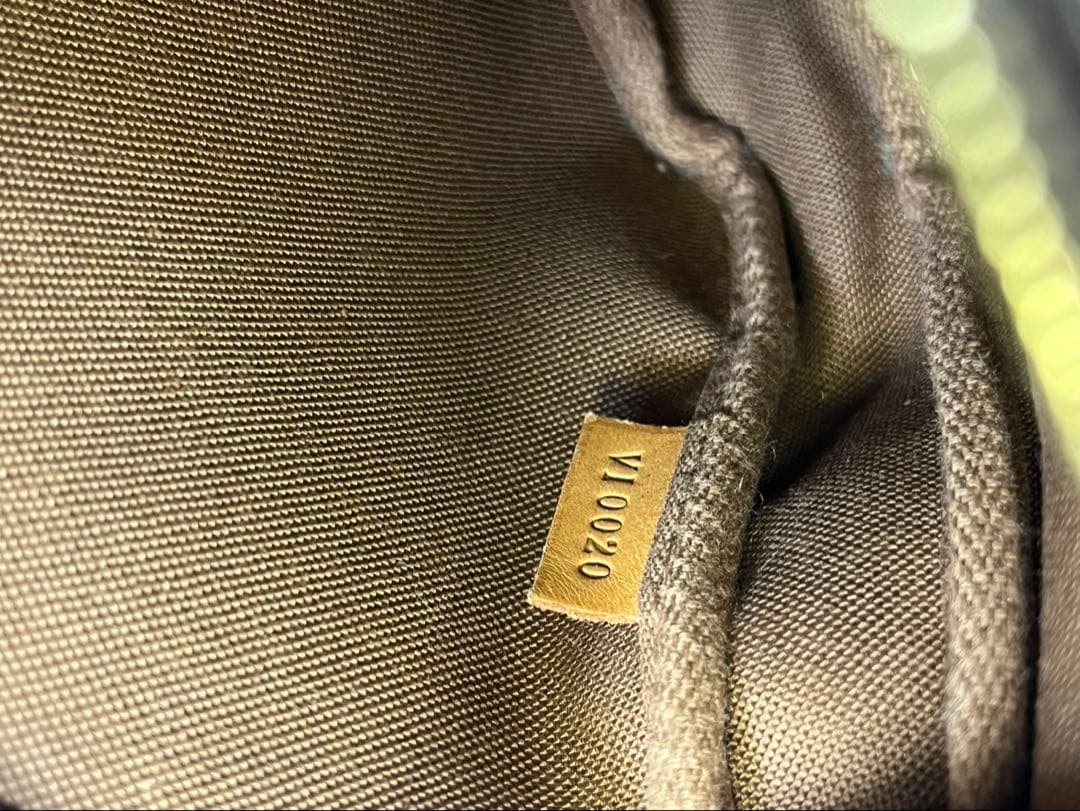 【LOUIS VUITTON】モノグラム　ポシェットアクセソワール