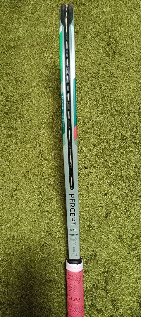 ヨネックス　パーセプト 100L テニスラケット