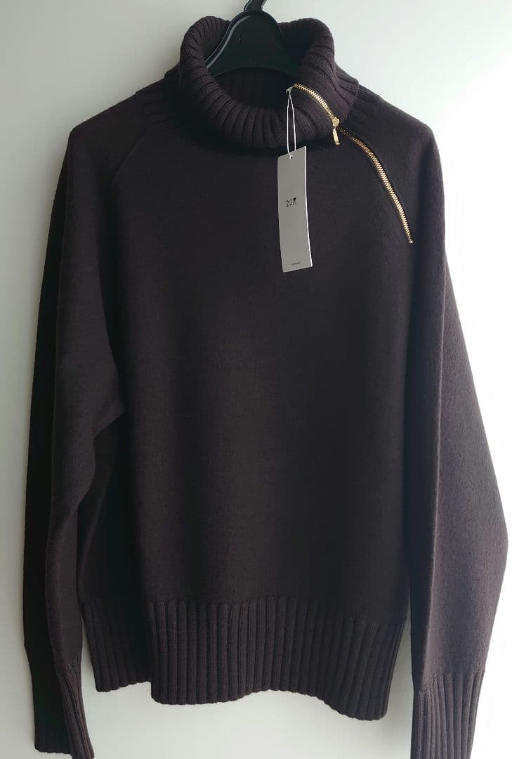 23区 今季ボイルドウールコンビ ジップ タートルニット