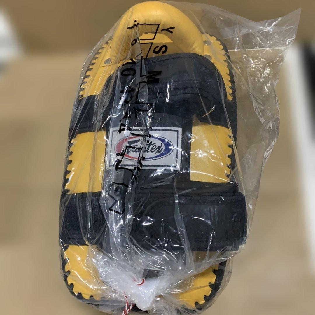 新品　Fairtex KPLC5 ムエタイ キックボクシング 軽量 タイパッド