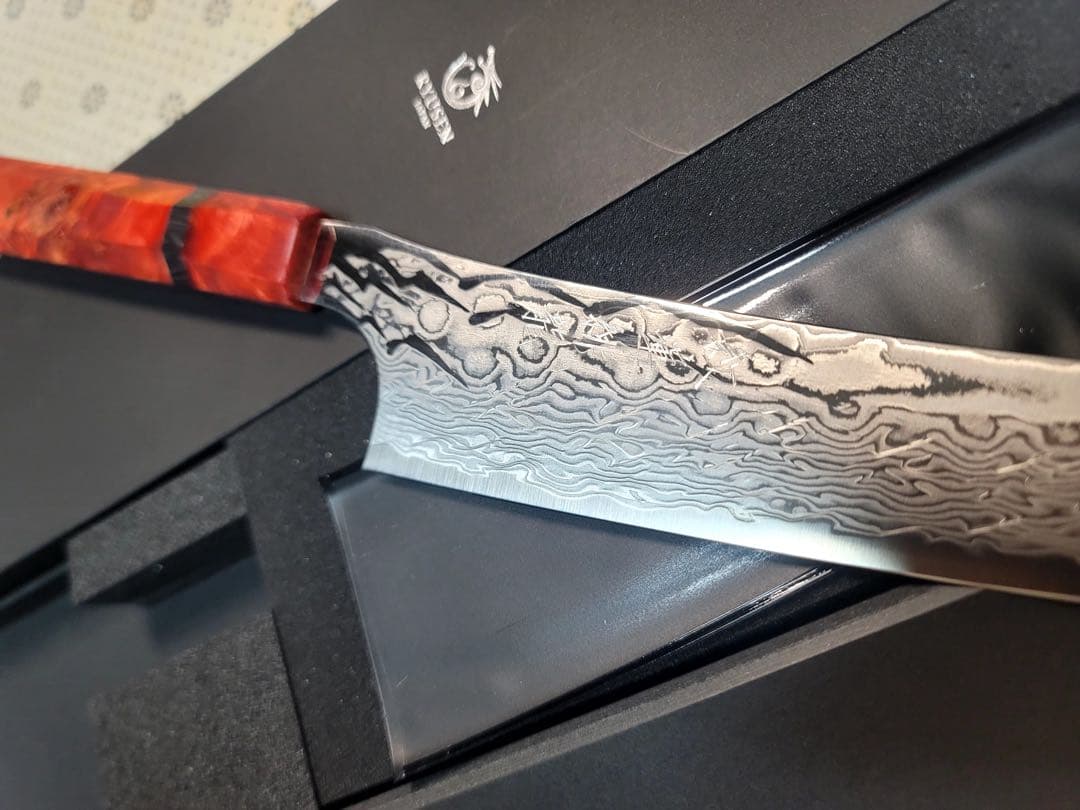 龍泉刃物　紅蓮緋龍 SPG Strix 牛刀　240