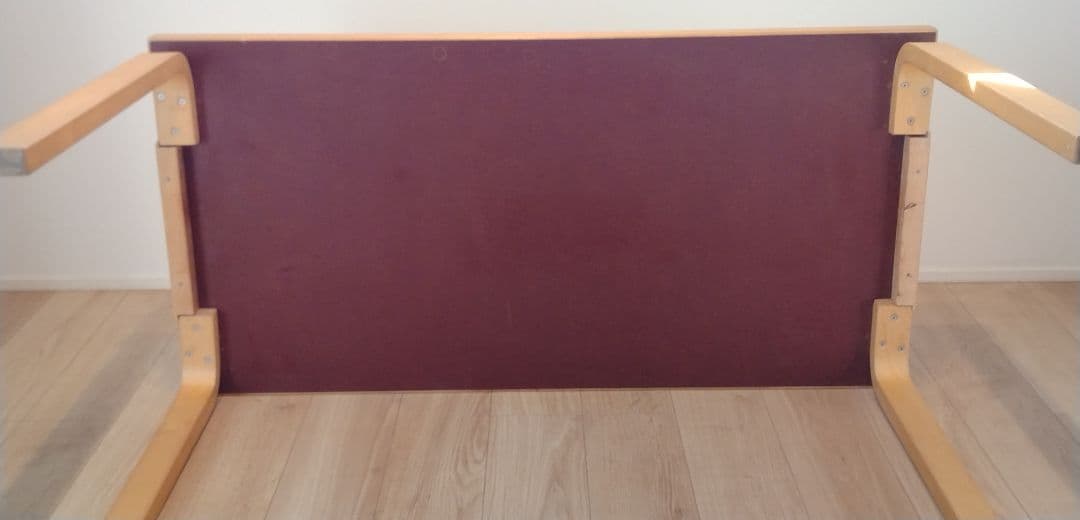 Alvar Aalto（アルヴァ・アアルト）テーブル【ビンテージ】