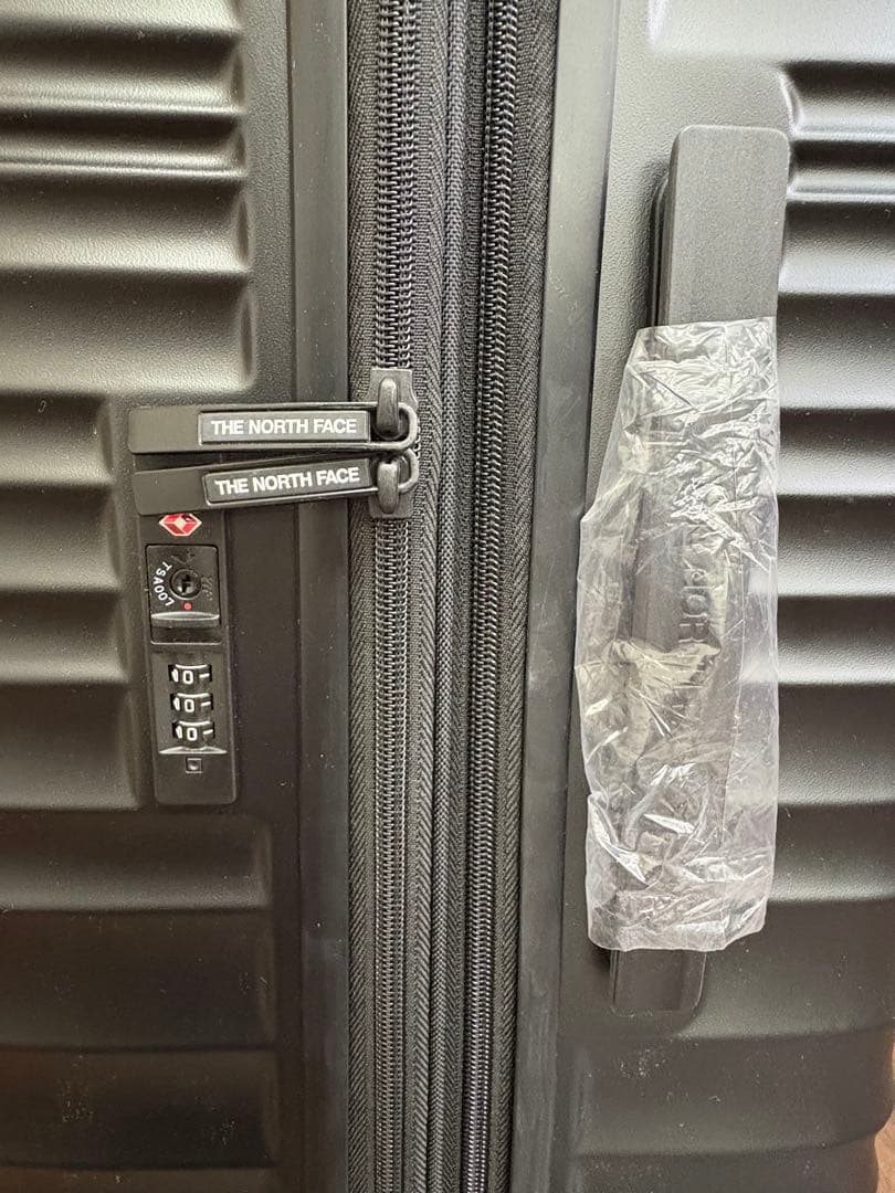 ノースフェイス　キャリーケース　黒　ブラック　28inch 希少✨　旅行