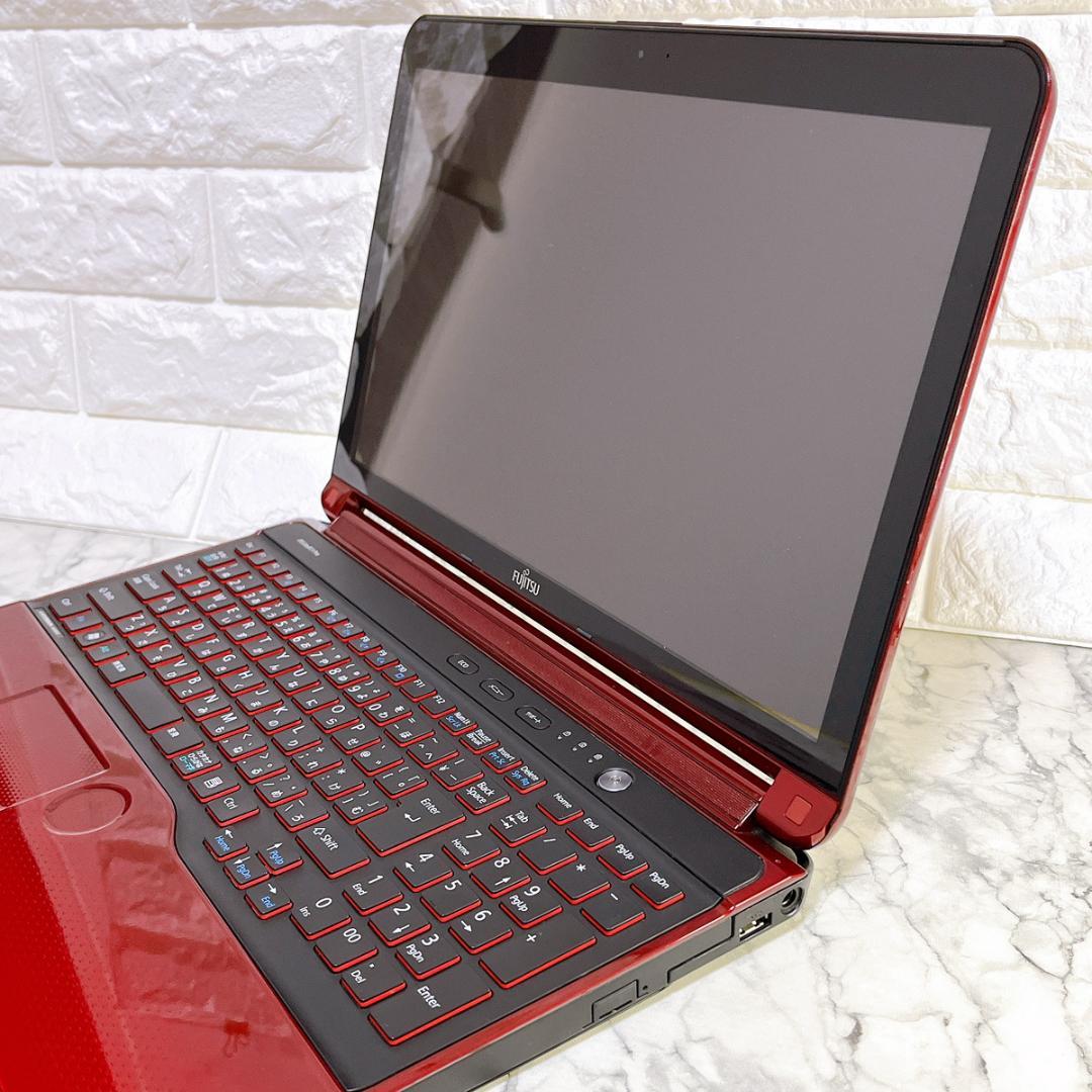 Windows11✨爆速SSDノートパソコン赤✨カメラ・Office付き✨富士通