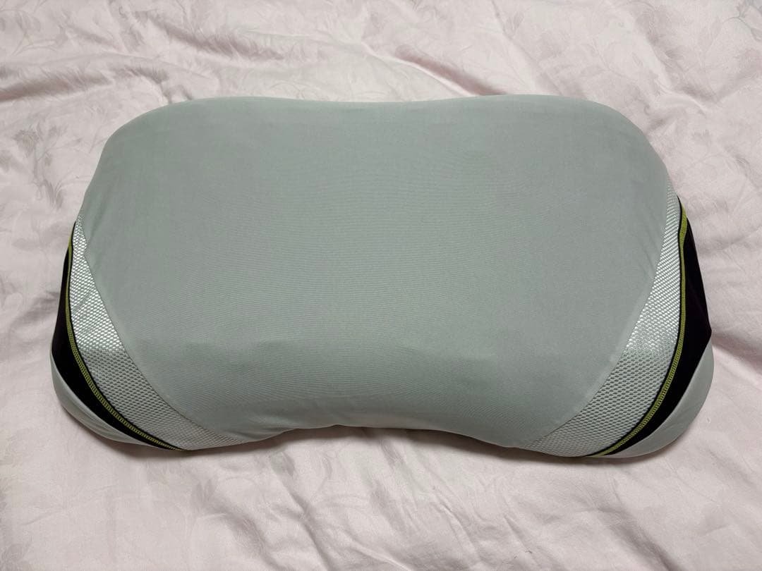 【値下げ・美品】西川 エアー 4D ピロー 枕 ロータイプ