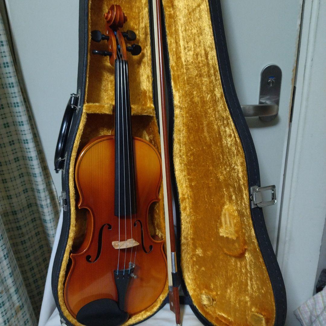 ♥特価♥スズキバイオリン4/4 品番280♥弓ケ―ス松脂調子笛(ピッチパイプ)付