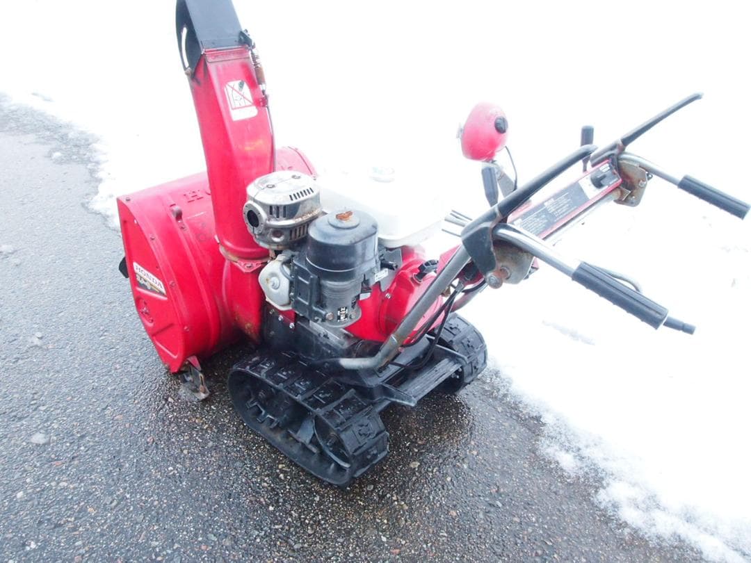 綺麗ホンダ除雪機ＨＳ８０雪飛びます！！HONDAバッテリー新品実動富山、石川金沢