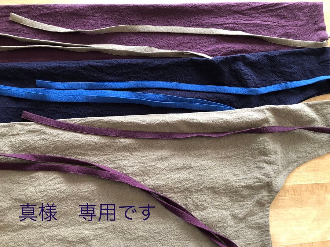 ハンドメイド　エプロン　真です。