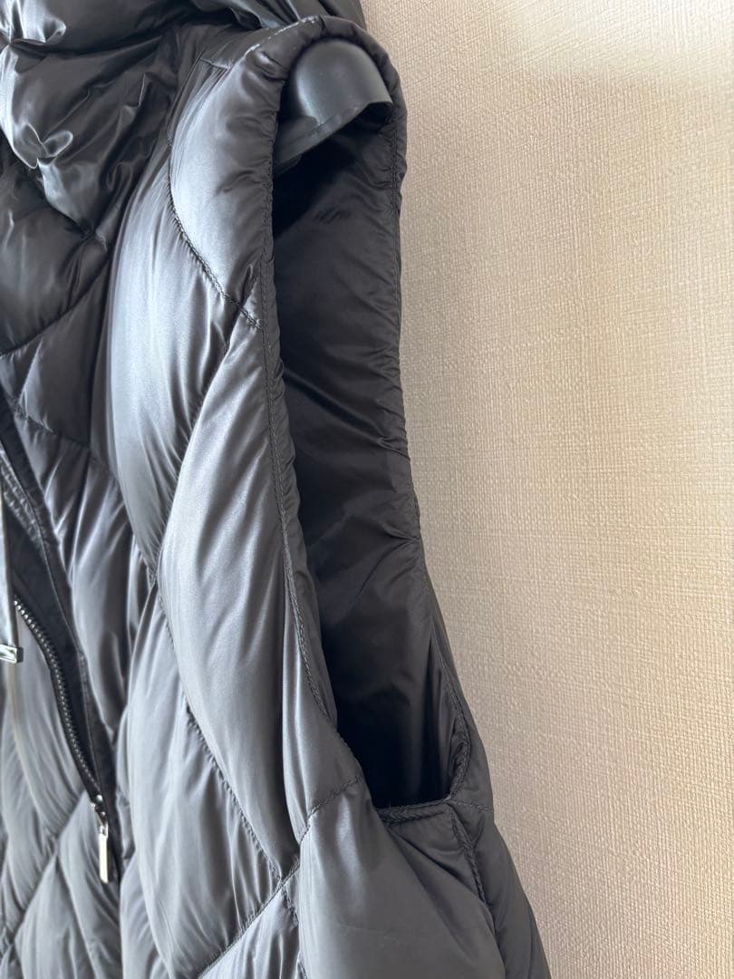 美品✳︎MaxMara THE CUBE テクニカルキルティング ロングジレ