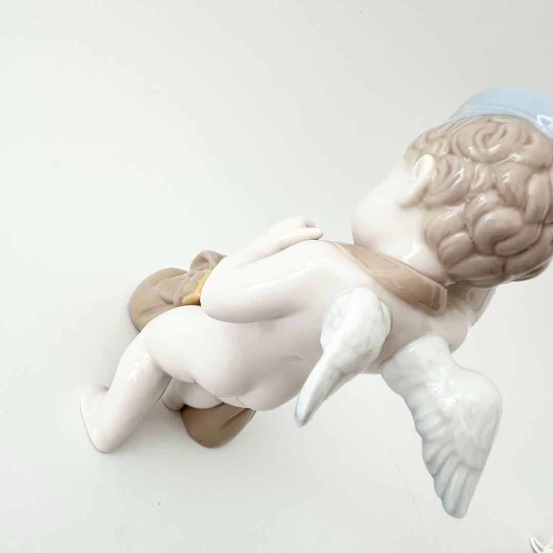 希少 美品 リヤドロ ハートがいっぱい 天使 少年 置物 ポーセリン