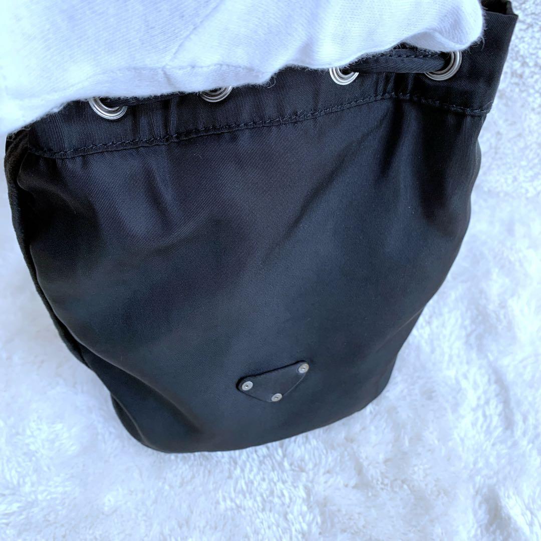 美品 PRADA プラダ 巾着 アクセサリーポーチ ナイロン ブラック