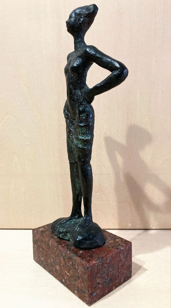 重岡建治「立てる女」 ● 女性像のブロンズ作品 日展入選 芸術彫刻家 ●