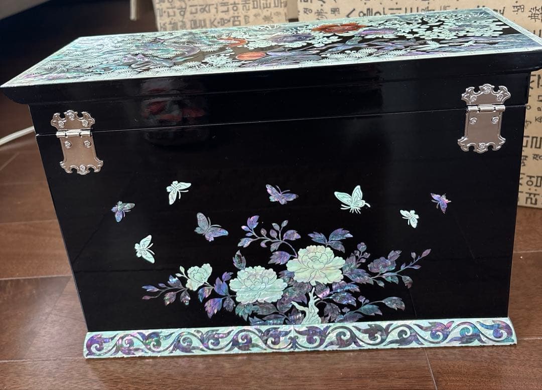 韓国螺鈿　ジュエリーボックス