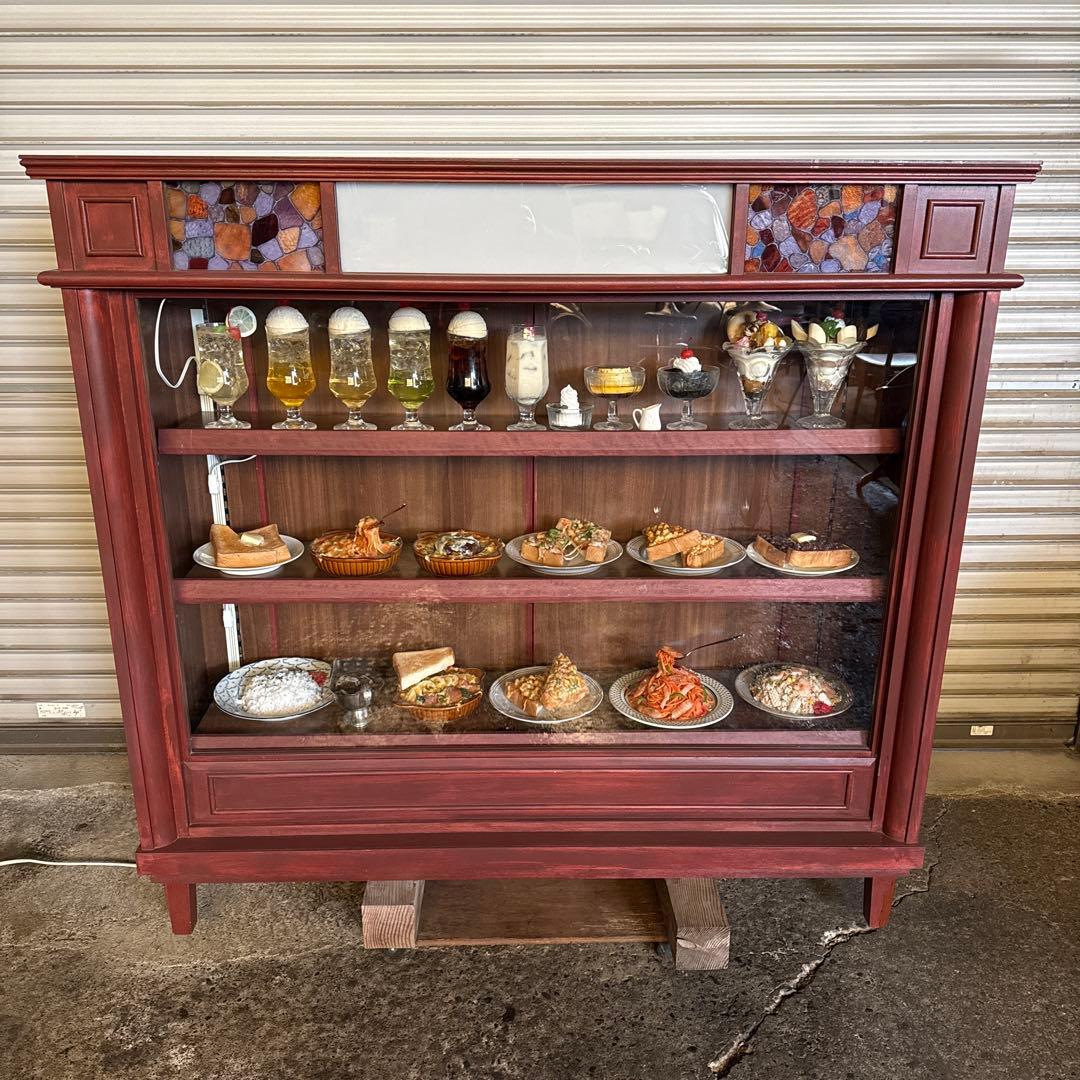 洋食店メニュー商品ケース　　 (実物大)食品サンプルセット￼