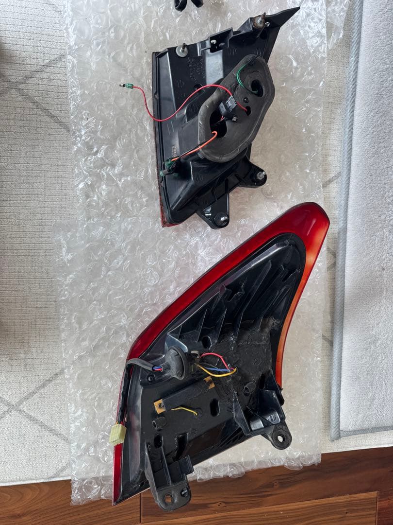 スバル レガシィ BR系 テールランプ VALENTI(ヴァレンティ)