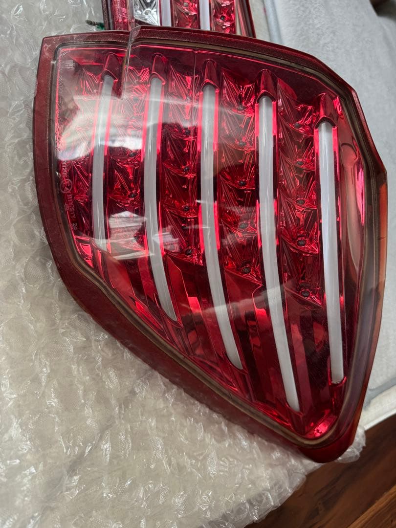 スバル レガシィ BR系 テールランプ VALENTI(ヴァレンティ)