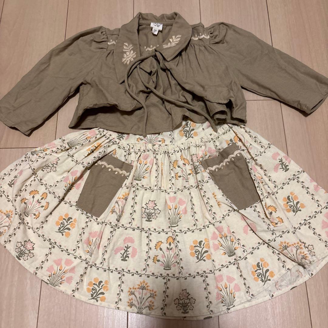 apolina kids セットアップ　2-3y