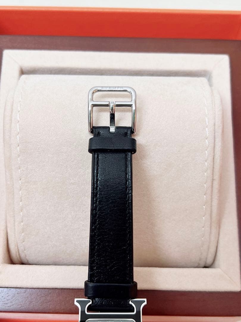 ◉ゆっちゃん　極美品【HERMES】エルメス Hウォッチ HH1.221