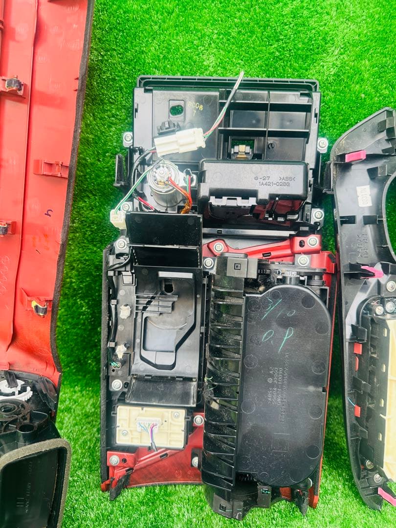 クラウン200系GRS200/GRS202/GRS204 後期型インテリアパネル