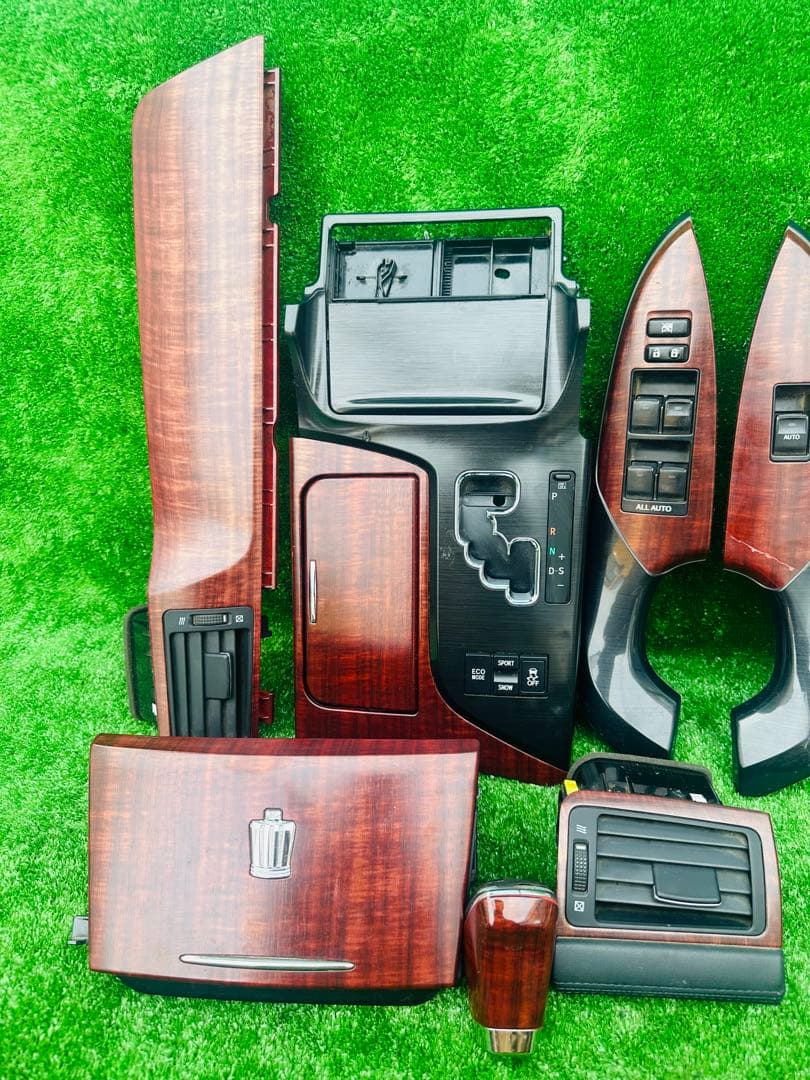 クラウン200系GRS200/GRS202/GRS204 後期型インテリアパネル