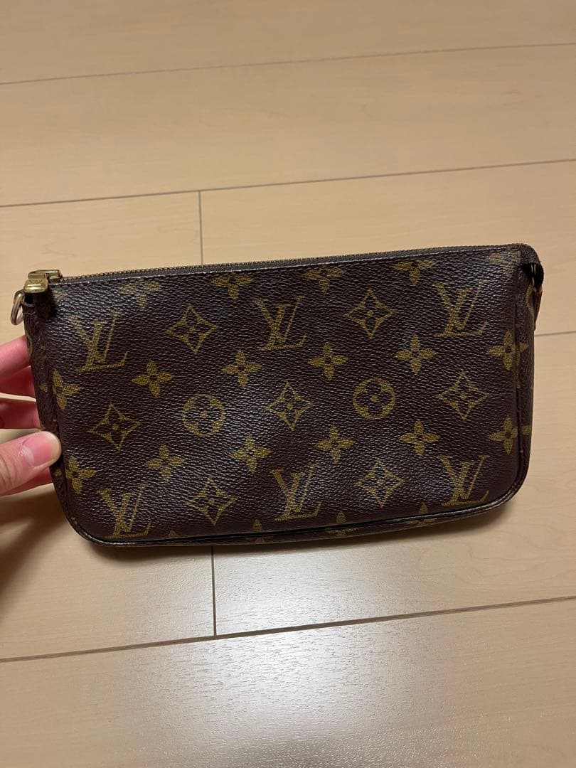 ルイヴィトン ポシェット アクセソワール モノグラム ポーチ ヴィンテージ