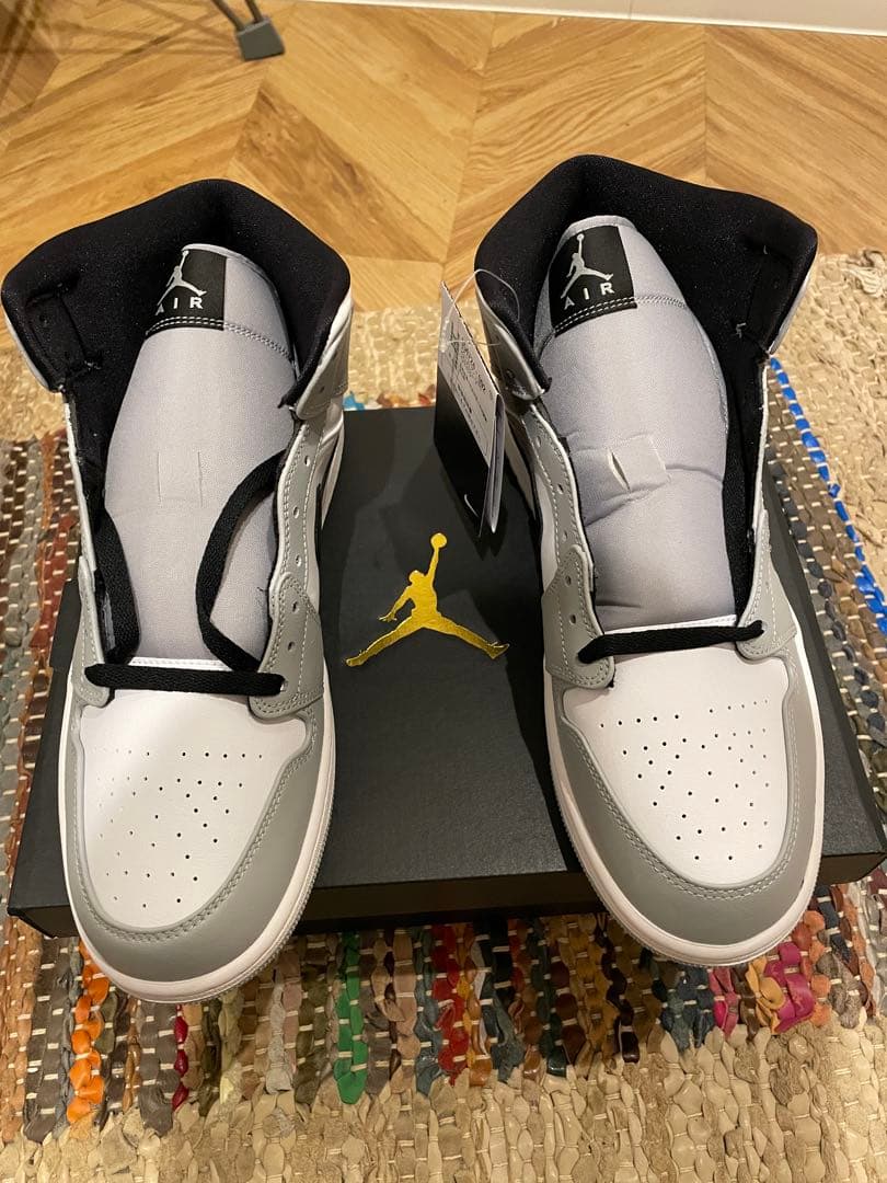 エアジョーダン1 MID 092LTSKGY/BLK