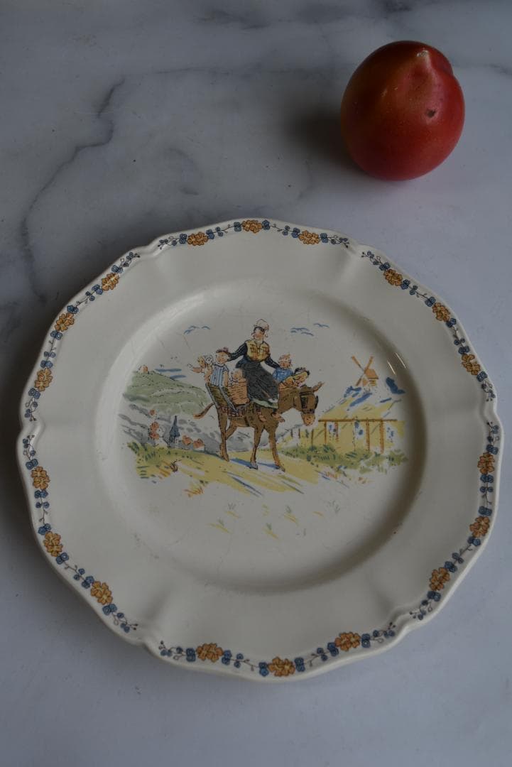 2枚組サルグミンヌ　アンファンリシャール　デセール皿(20.5㎝)ビンテージ