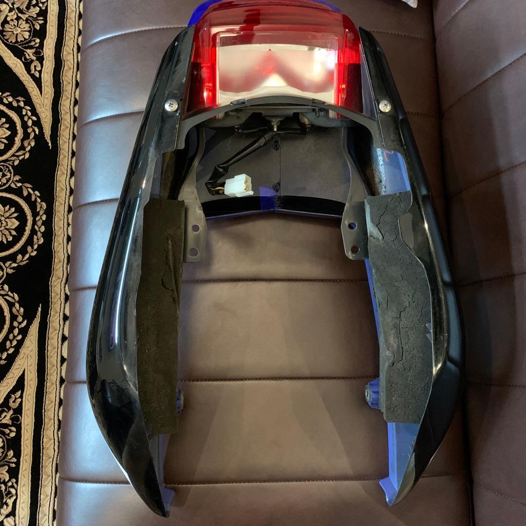 XJR1300 純正リアカウル テールランプ RP03J シートカウル