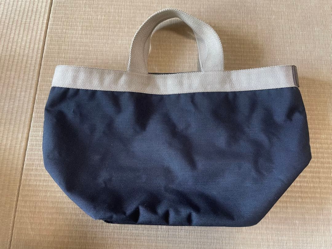 エルメスシャプリエ 707c ラメシルバー ネイビー