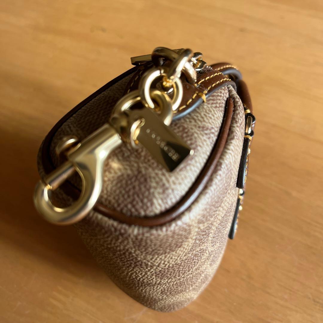 COACH ミニバッグ型キーホルダー ブラウン