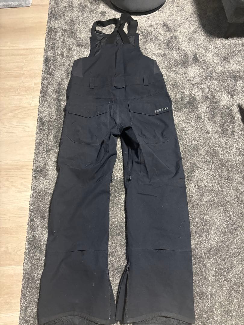 Burton スノーボードウェアセット ブラック　上Lサイズ　パンツMサイズ