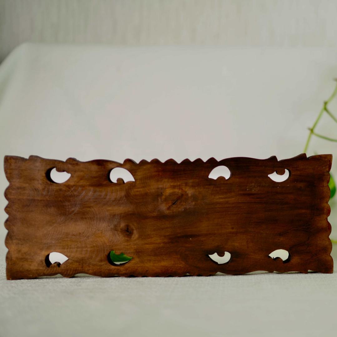 バリ島の木彫りネームプレート（壁掛けタイプ）　結婚祝い　新築祝いに