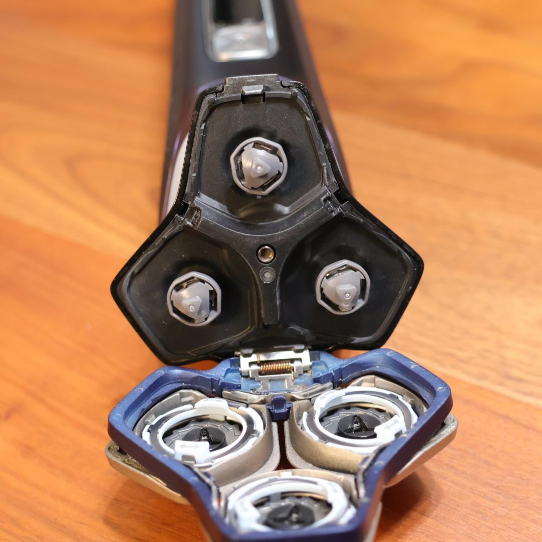 フィリップス 9000シリーズ S9980/50 2024年製 洗浄機付き