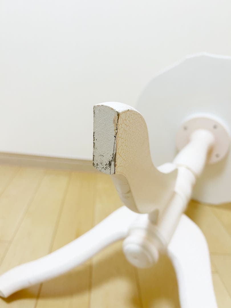 ロココ調　コーヒーテーブル　サイドテーブル　クラック塗装　北欧　ホワイトピンク