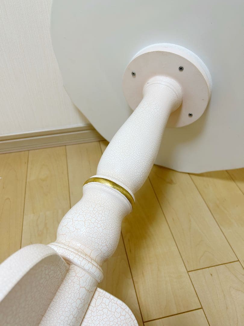 ロココ調　コーヒーテーブル　サイドテーブル　クラック塗装　北欧　ホワイトピンク