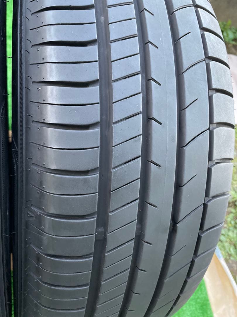 タイヤ・ホイール GOOD YEAR Efficientgrip 215/60/R17 100H