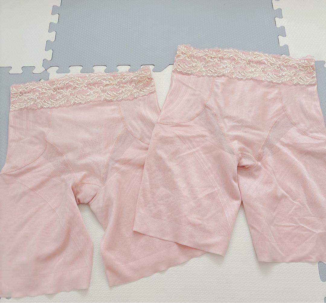 ミイミイ 　カーヴィシャス　ロングガードル　2枚セット