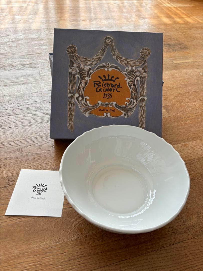 新品未使用　ベッキオジノリ　リチャードジノリ　ホワイト サラダボウル　ラウンド