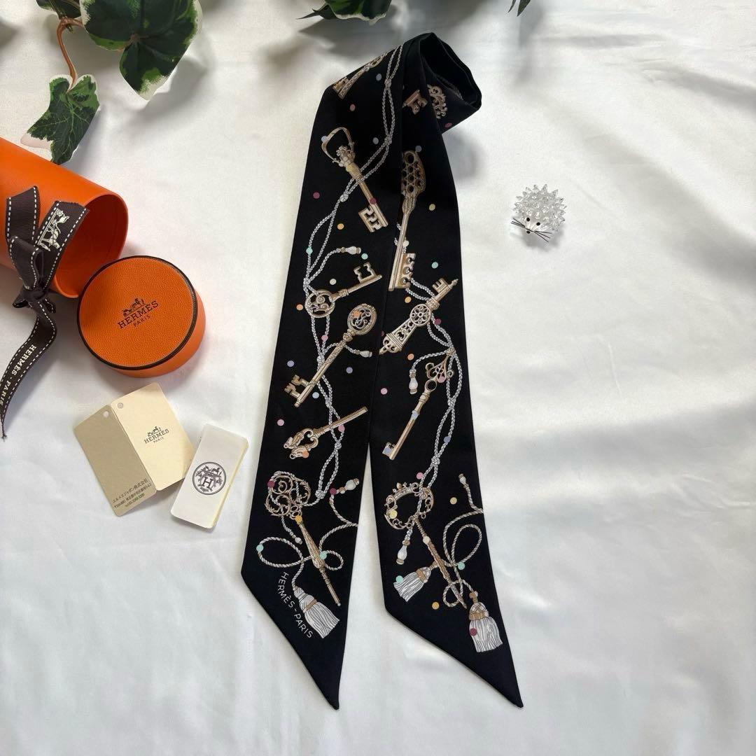 エルメス　ツイリー　LES CLES A POIS　黒